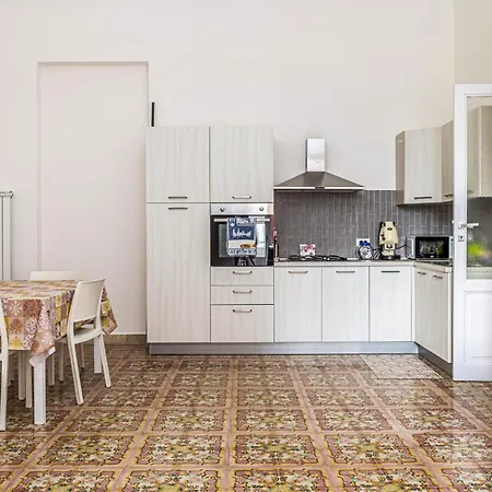 Apartmán 1 Bedroom Beautiful In Trapani