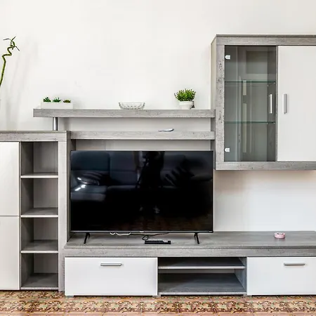 1 Bedroom Beautiful In Apartmán Trapani