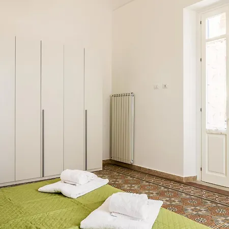 1 Bedroom Beautiful In Διαμέρισμα Τραπάνι